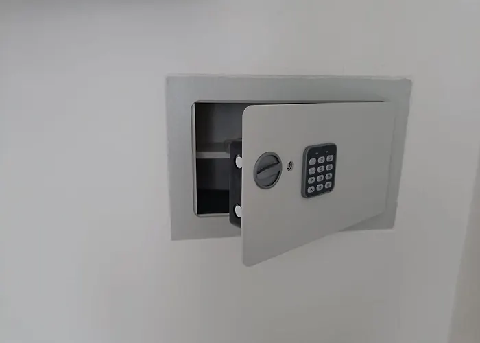 Appartamento La Casa Di Luca-fiera E Stazione-private Parking Bologna