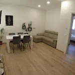 La Casa Di Luca-fiera E Stazione-private Parking