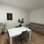 Апартаменты La Casa Di Luca-fiera E Stazione-private Parking Болонья