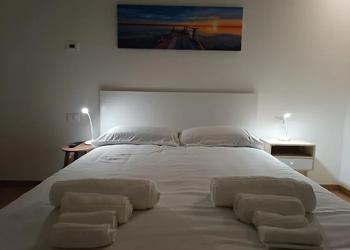 La Casa Di Luca-fiera E Stazione-private Parking * Болонья