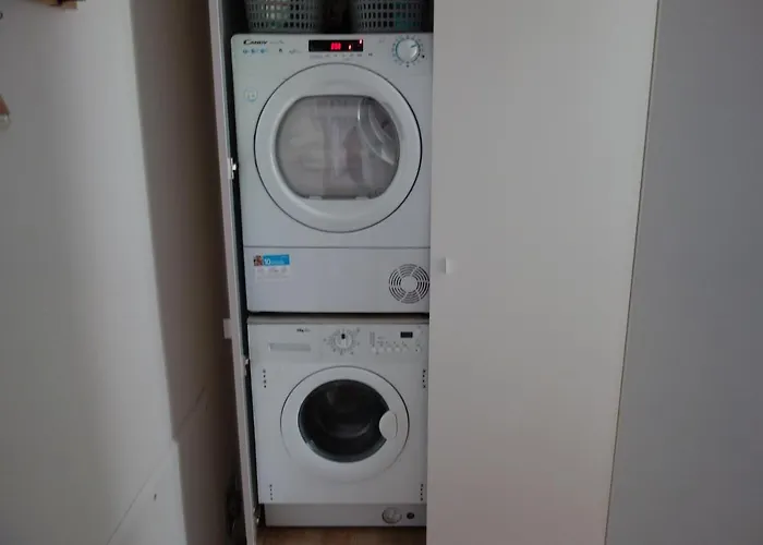 La Casa Di Luca-fiera E Stazione-private Parking * Болонья